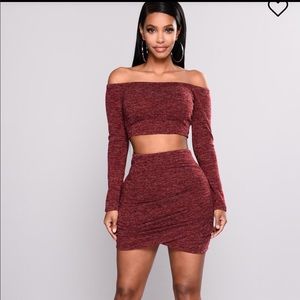Owen Off the Shoulder Skirt Set- XL (burgundy)